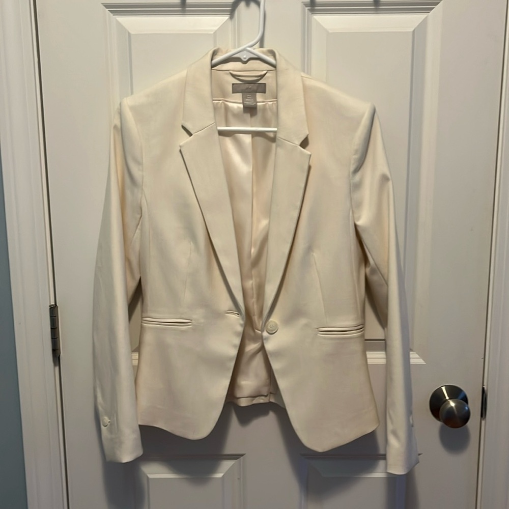 H&M off white women’s blazer